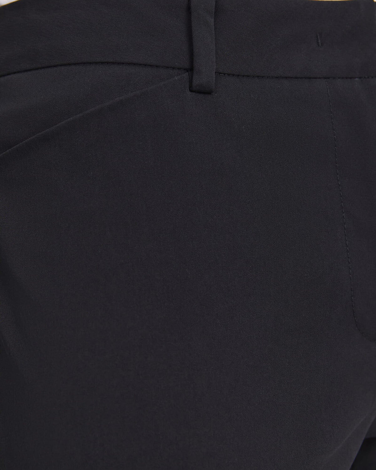 Evie Capri Pant