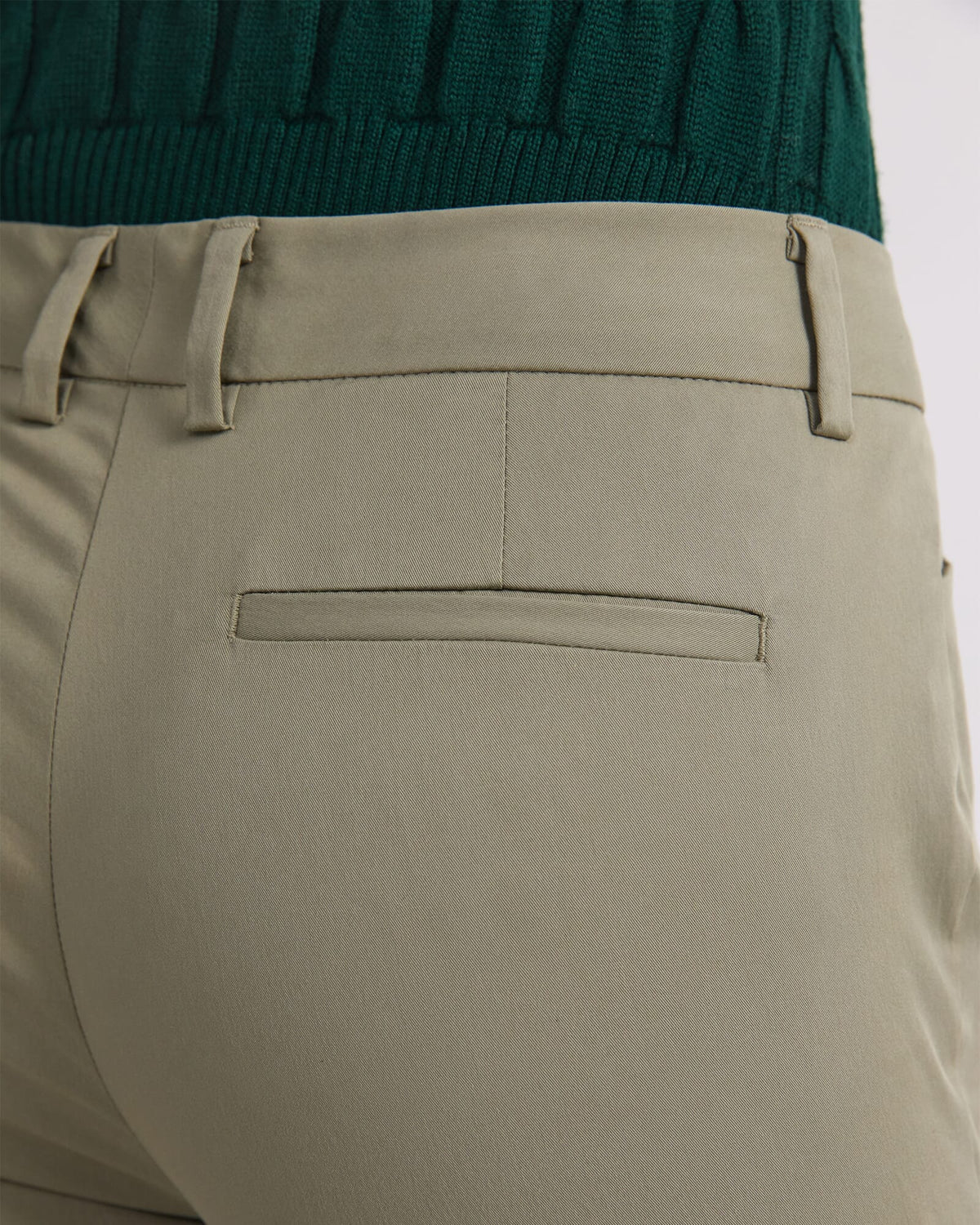 Evie Capri Pant
