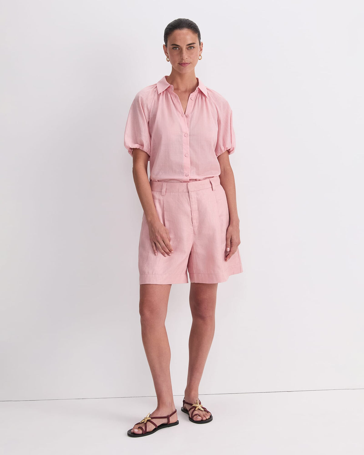 Jamie Linen Pleat Short