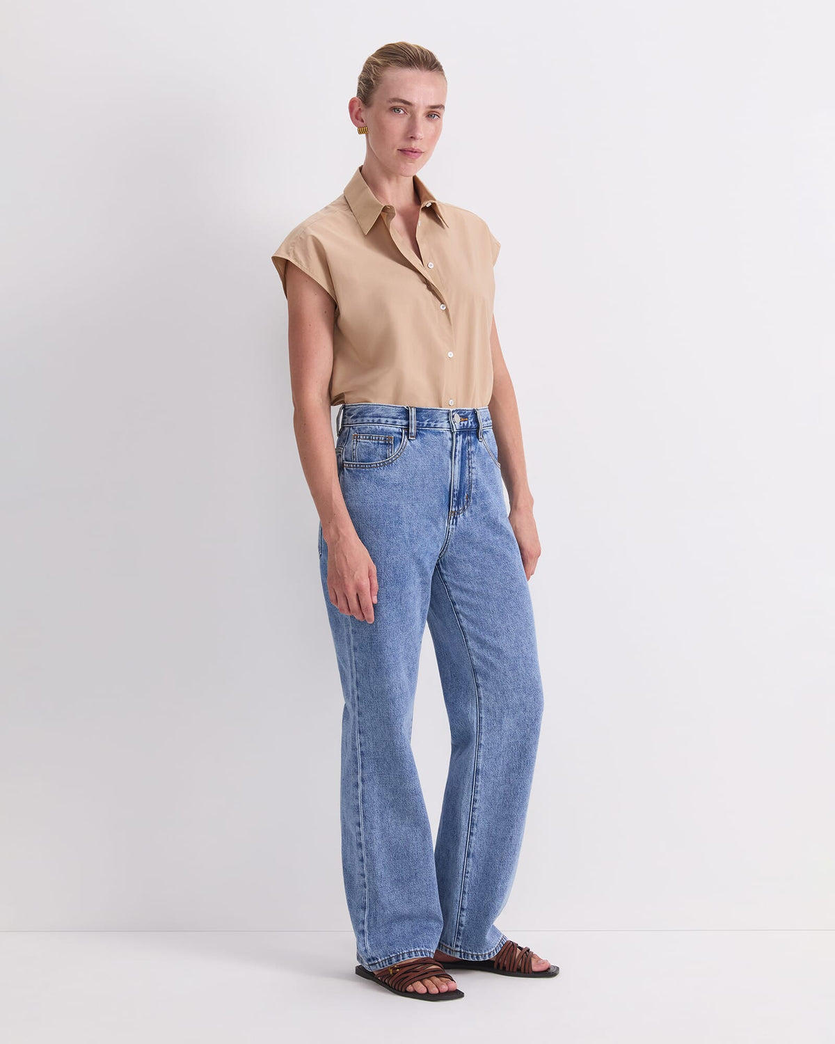 Simmi Straight Leg Jean