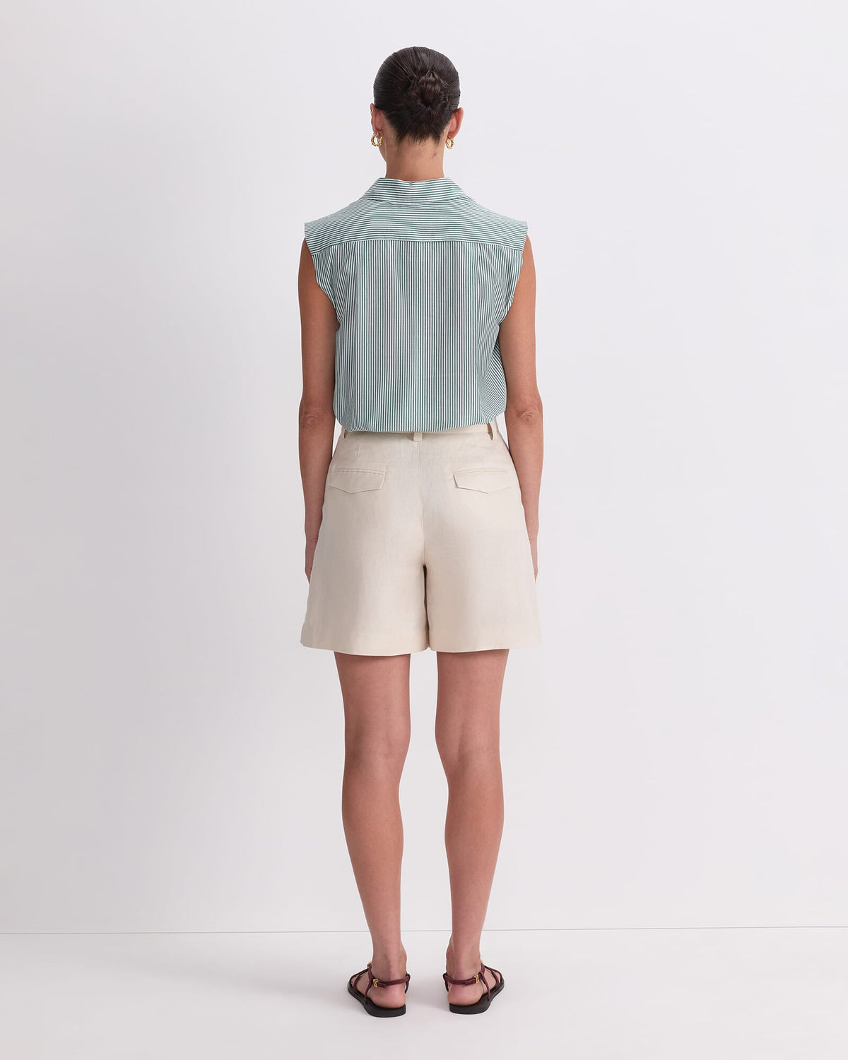 Jamie Linen Pleat Short