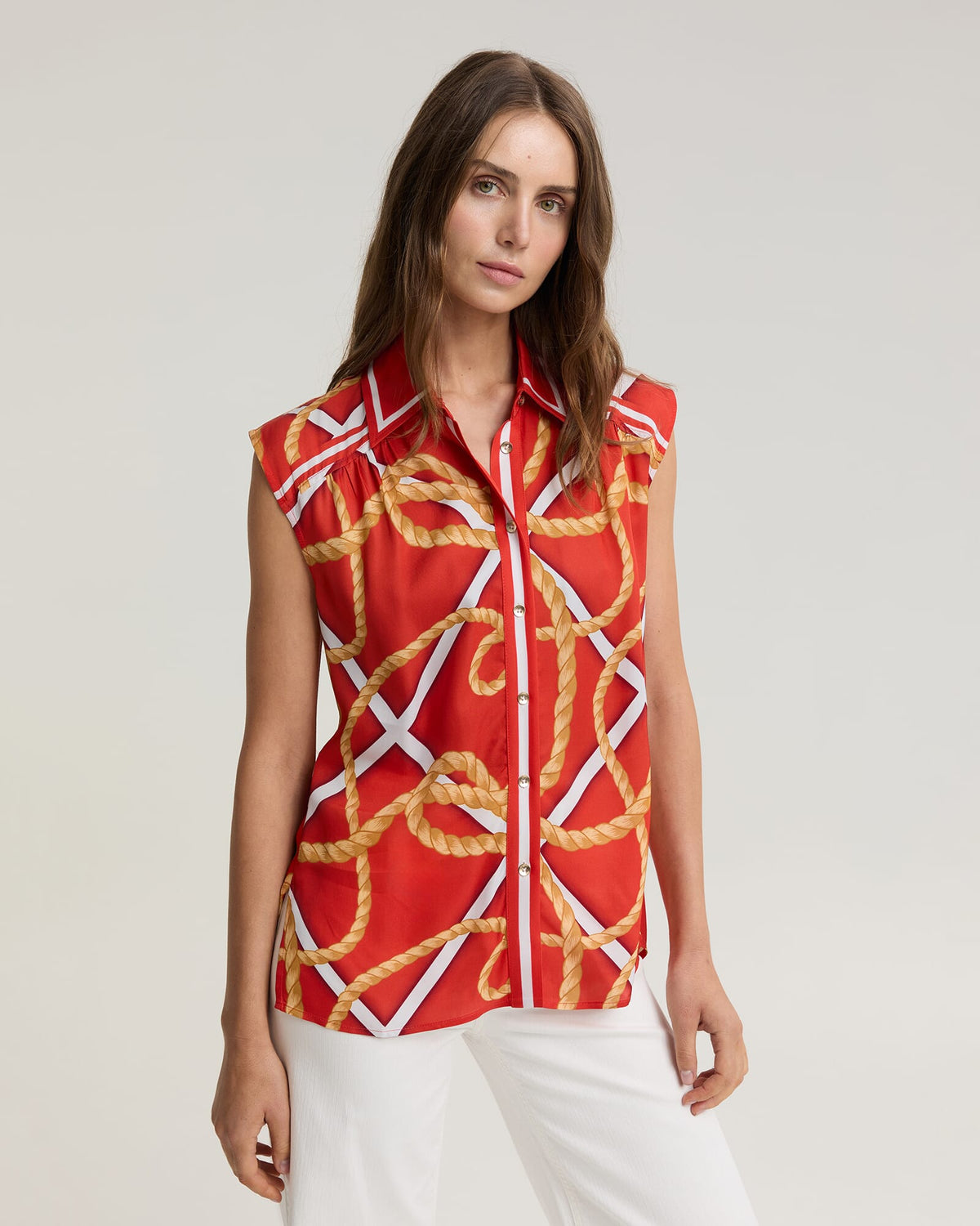 Clove Print Sleeveless Shirt