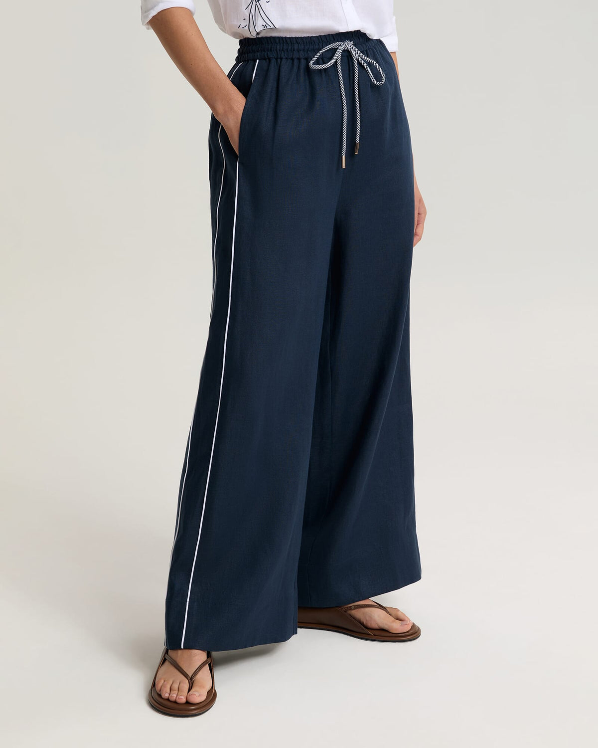 Ariana Piping Pant