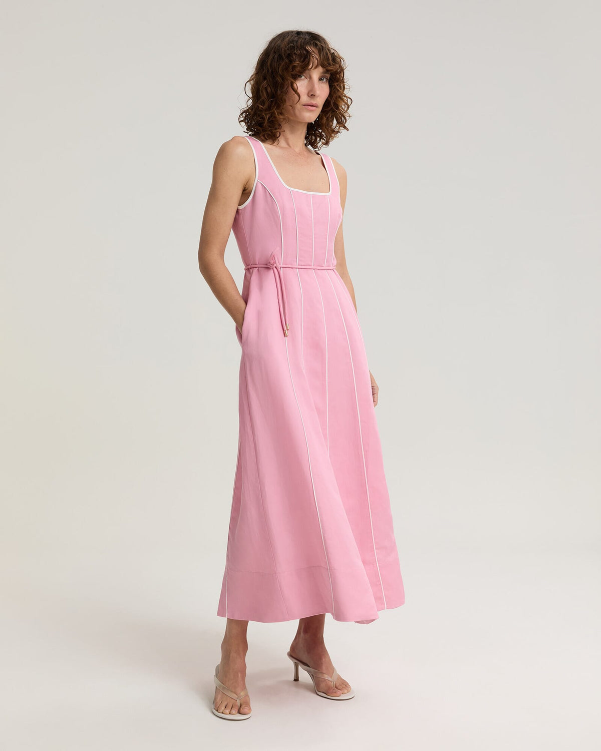 Vallerina Piping Midi Dress